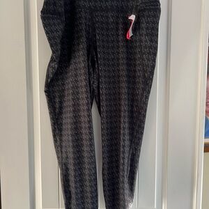 Lane Bryant Black Patterned Leggings - LIVI Line Brand New with tags